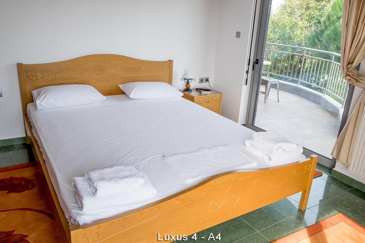 Ionion Star Hotel Preveza Exterior photo