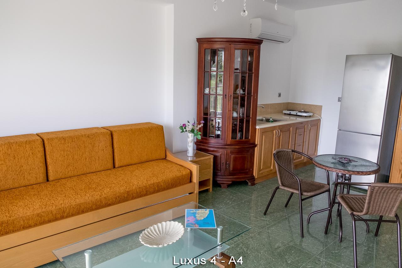 Ionion Star Hotel Preveza Exterior photo